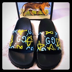 New Gucci Ghost Print Slides